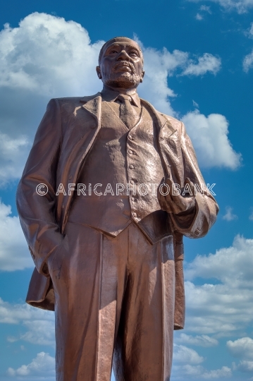  3 Dikgosi Monument