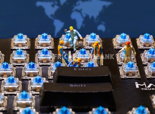repairs keyboard
