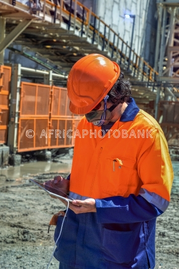 miner with tablet