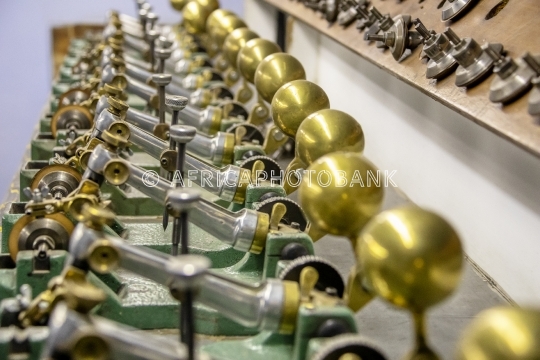 diamond polishing factory