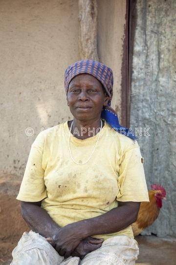 old African woman