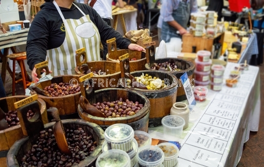 olives market