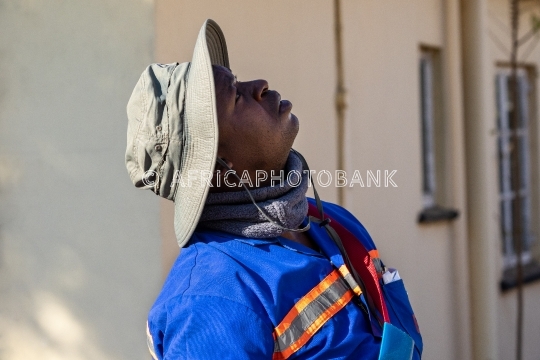 African worker