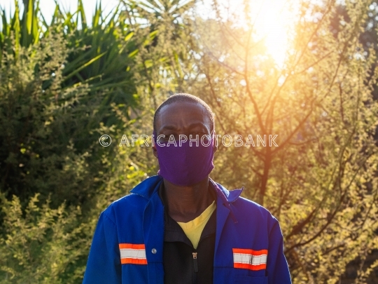African worker