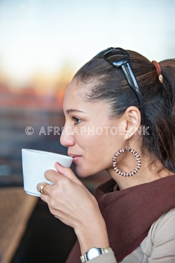 woman drinking coffee