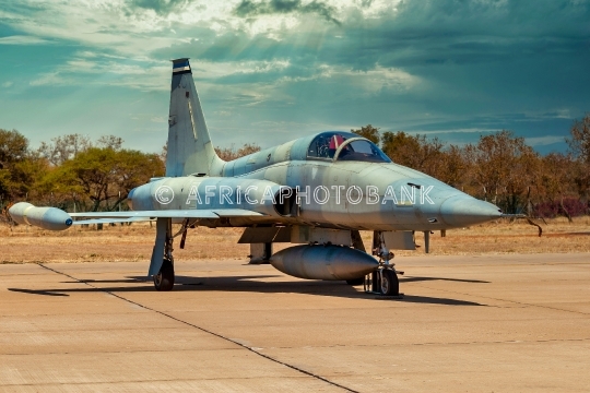 fighter jet american