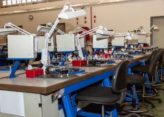 diamond polishing factory