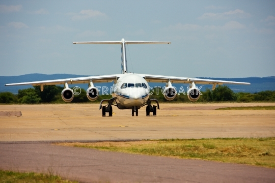 Airplane 