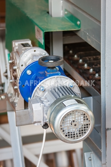 Electric motor