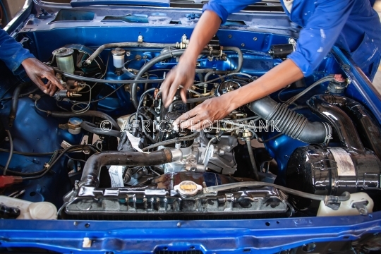 Car engine