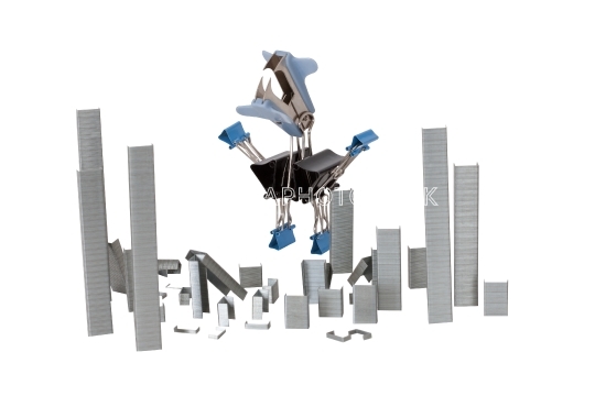 The paperclip monster