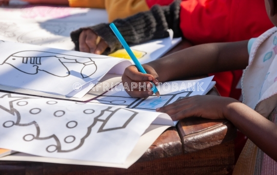 African children play